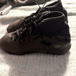 Black and gold lettering good condition hardly used